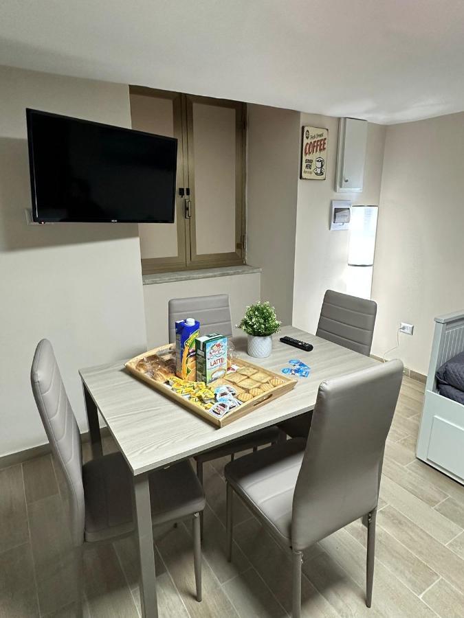 Napoli Centro - La Casa Di Sasa Acomodação com café da manhã Exterior foto