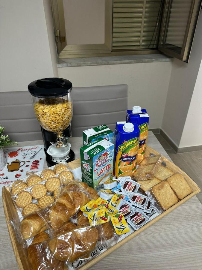 Napoli Centro - La Casa Di Sasa Acomodação com café da manhã Exterior foto